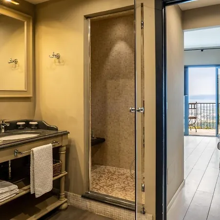Ducale Hotel 4*