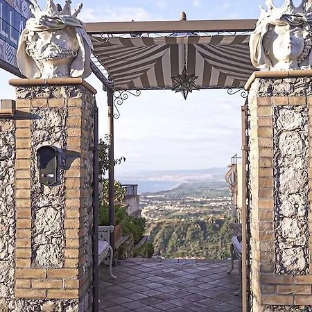 Hotel Ducale 4*